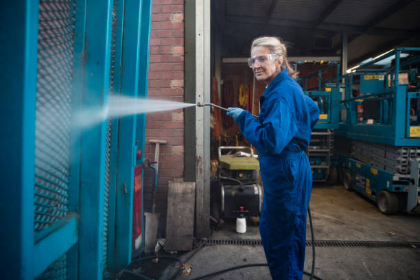 Best Concrete Pressure Washing  in Stratford, WI