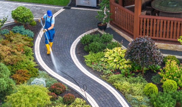 Best Affordable Pressure Washing  in Stratford, WI